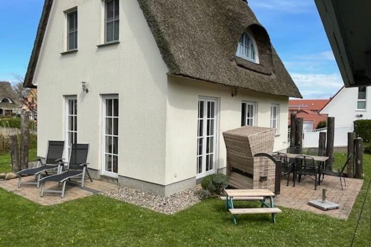 Reetdachhaus Mit Eigenem Strandkorb In Wohlenberg An Der Ostsee Exteriör bild